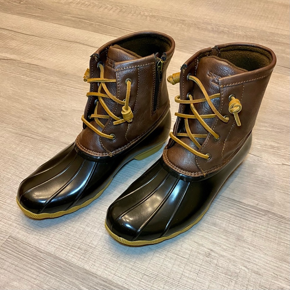 Sperry Women's Saltwater Duck Boot - Tan / Dark Brown - US Size 6M